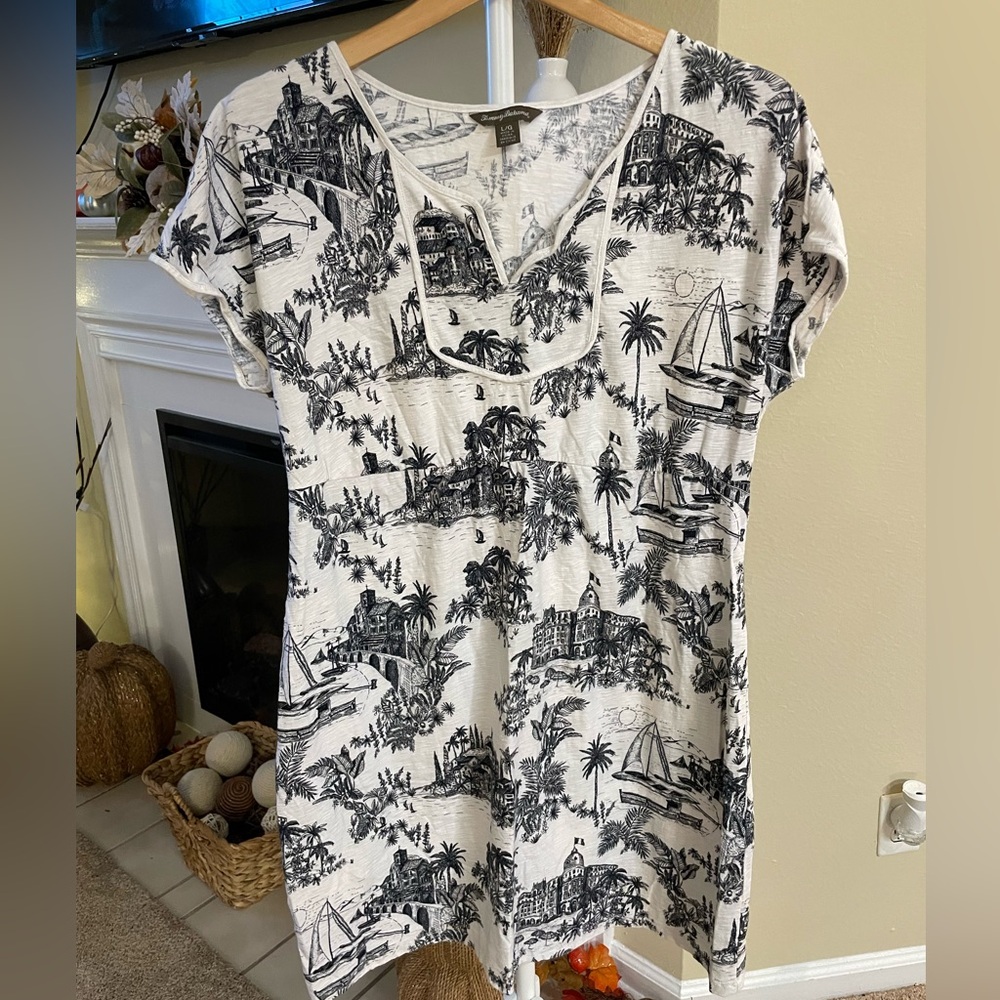 Tommy Bahama Black and White Graphic Print Women's Dress, Swim Cover Up, Large